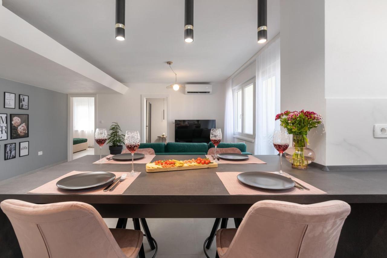 רוביני Ampelea Apartment מראה חיצוני תמונה
